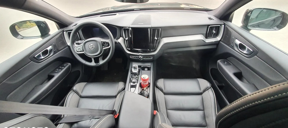 Volvo XC 60 cena 195900 przebieg: 30600, rok produkcji 2022 z Legionowo małe 191